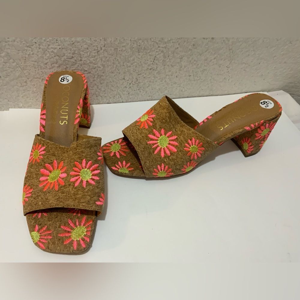 Coconuts By Matisse Sandals Kristin Women's 9M Beige Pink Daisy Faux Cork